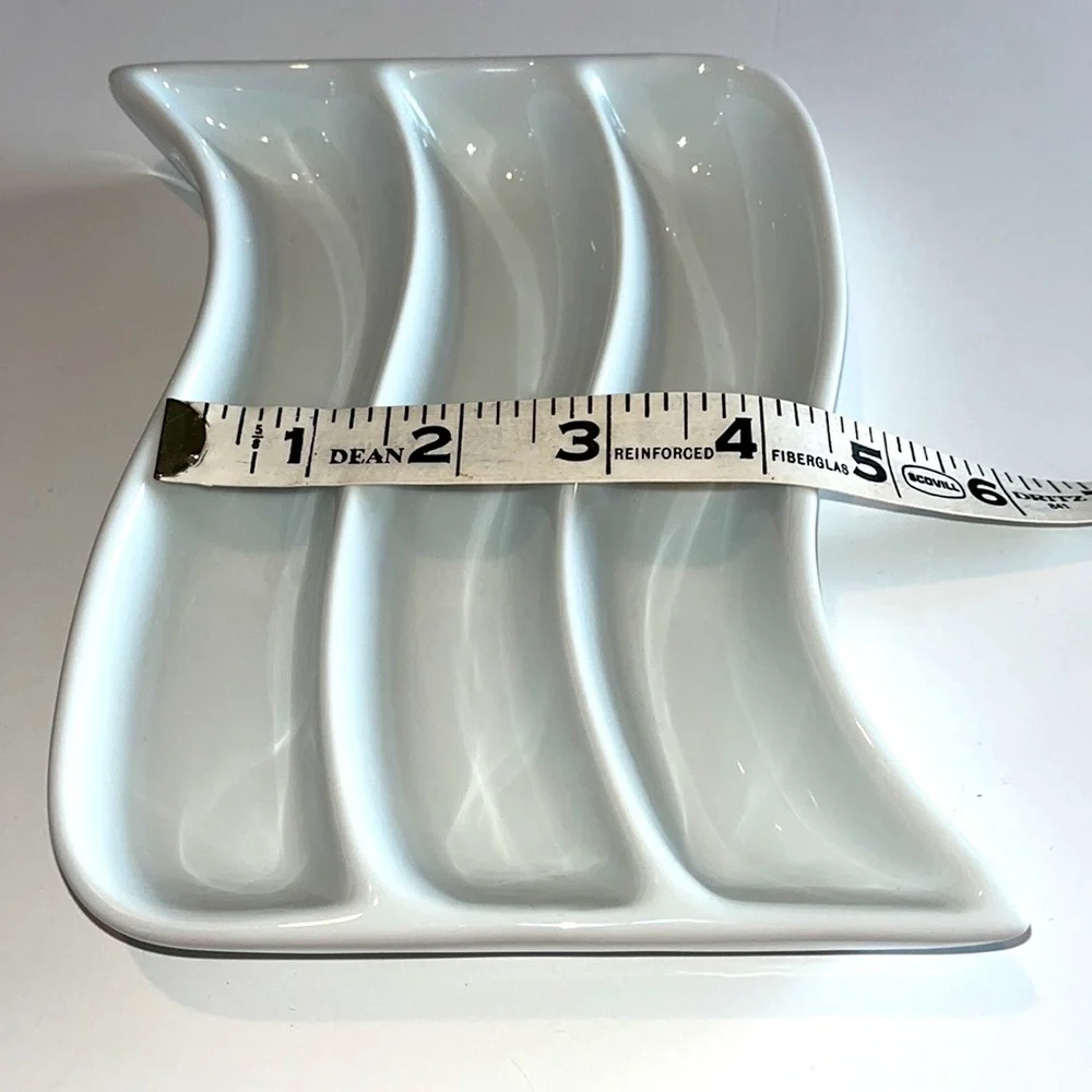 Crate & Barrel White Oven/Microwave Safe Dish